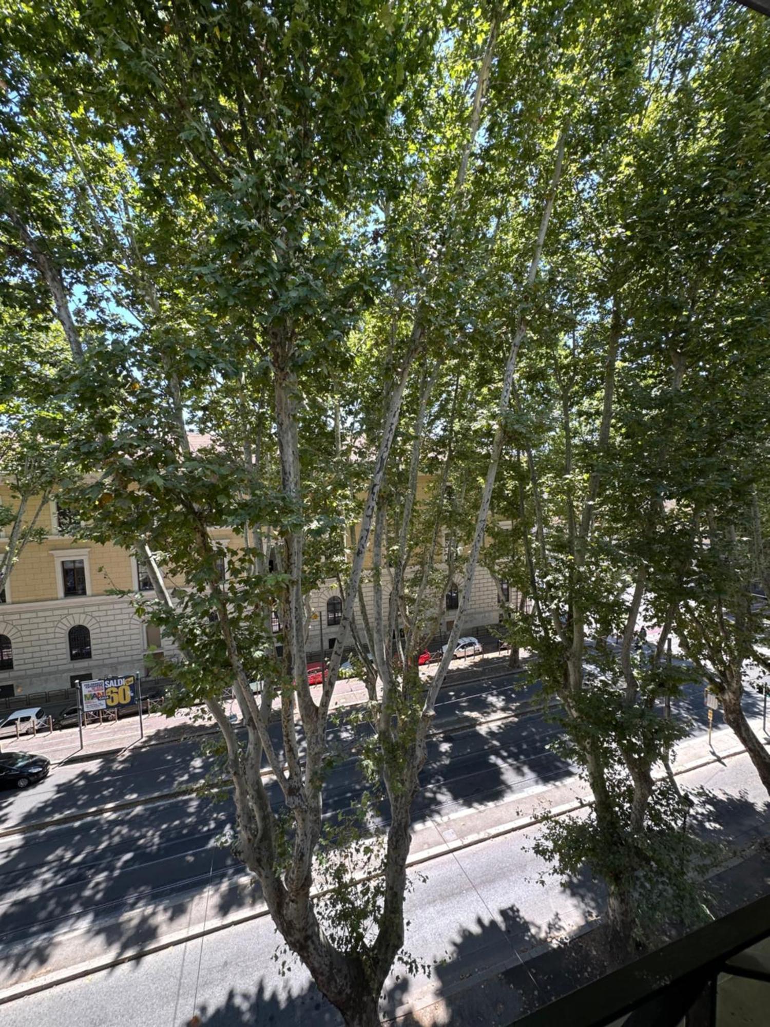Queen Of Rome Luxury Rooms Екстериор снимка